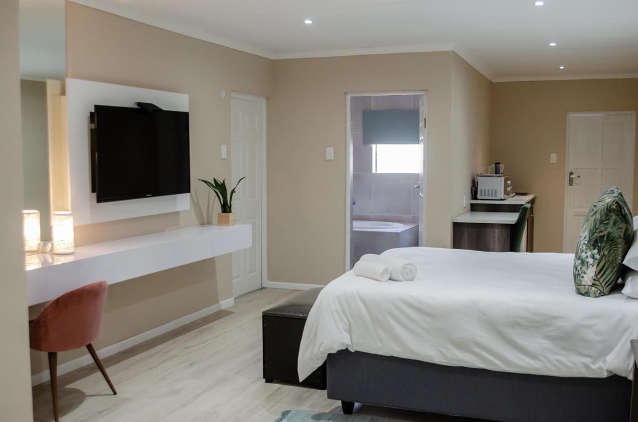 Hotel The Royal Bryanston Johannesburg Esterno foto
