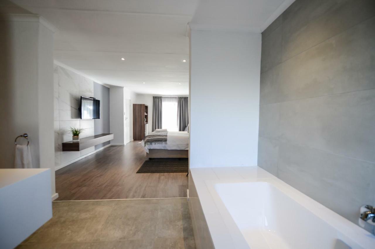 Hotel The Royal Bryanston Johannesburg Esterno foto